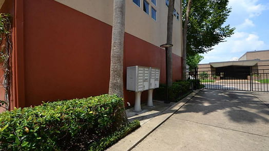 Houston 3-story, 3-bed 2437 South Blvd Boulevard 10-idx