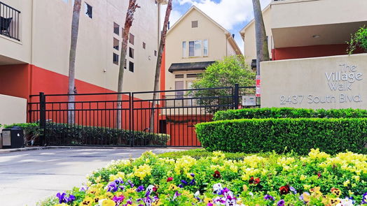 Houston 3-story, 3-bed 2437 South Blvd Boulevard 10-idx