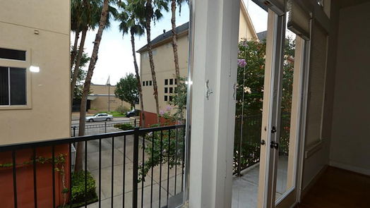 Houston 3-story, 3-bed 2437 South Blvd Boulevard 10-idx
