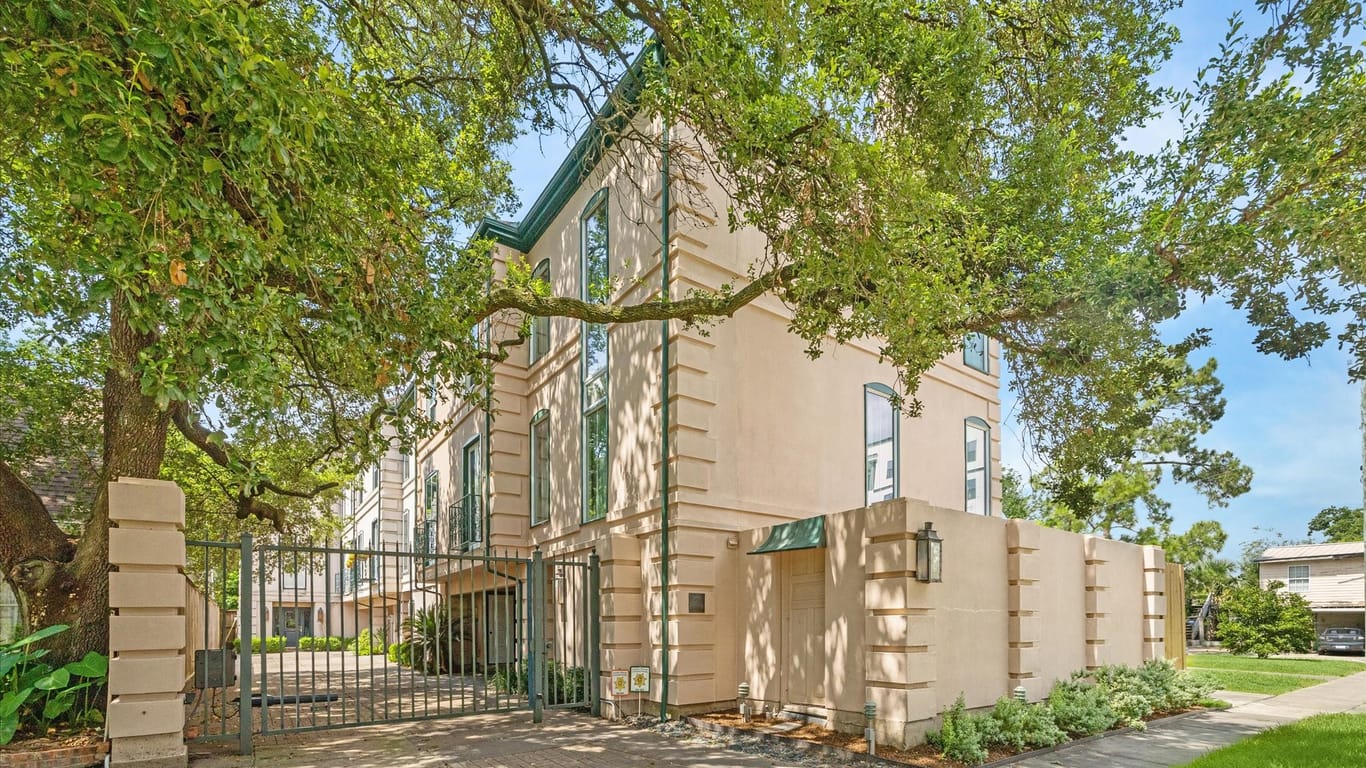 Houston 3-story, 3-bed 1919 Harold Street B-idx