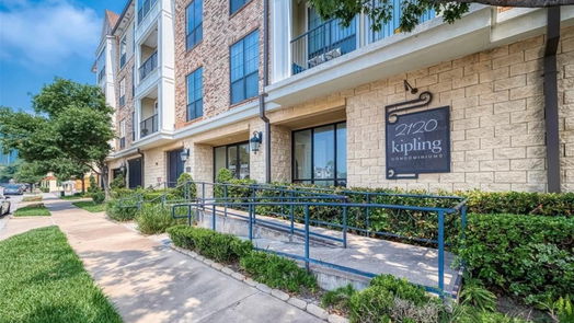 Houston 1-story, 1-bed 2120 Kipling Street 402-idx