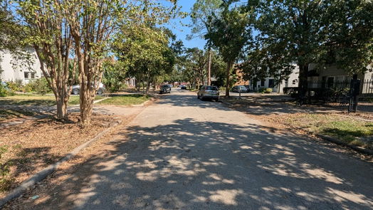 Houston 1-story, 1-bed 1934 Hawthorne Street-idx