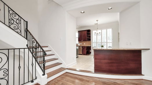 Houston 3-story, 3-bed 2015 W Main Street B-idx