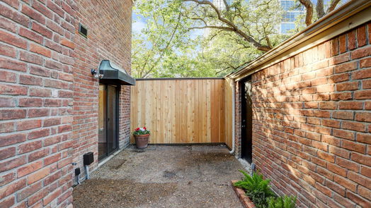 Houston 2-story, 2-bed 2901 Bammel Lane 33-idx