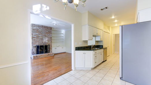 Houston 2-story, 2-bed 3660 Lake Street-idx