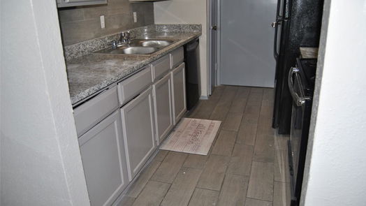 Houston 1-story, 2-bed 9700 Leawood Boulevard 1102-idx