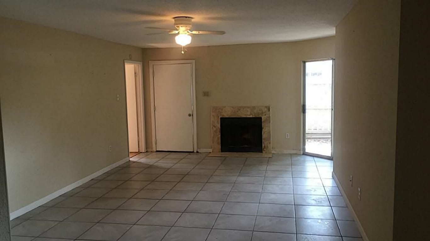 Houston 1-story, 3-bed 10603 S Wilcrest Drive 27-idx