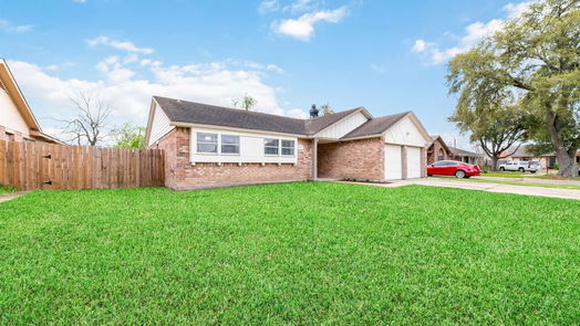 Houston 1-story, 3-bed 12847 Glenwolde Drive-idx