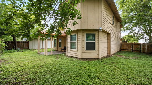 Houston 2-story, 4-bed 10722 Landsbury Drive-idx