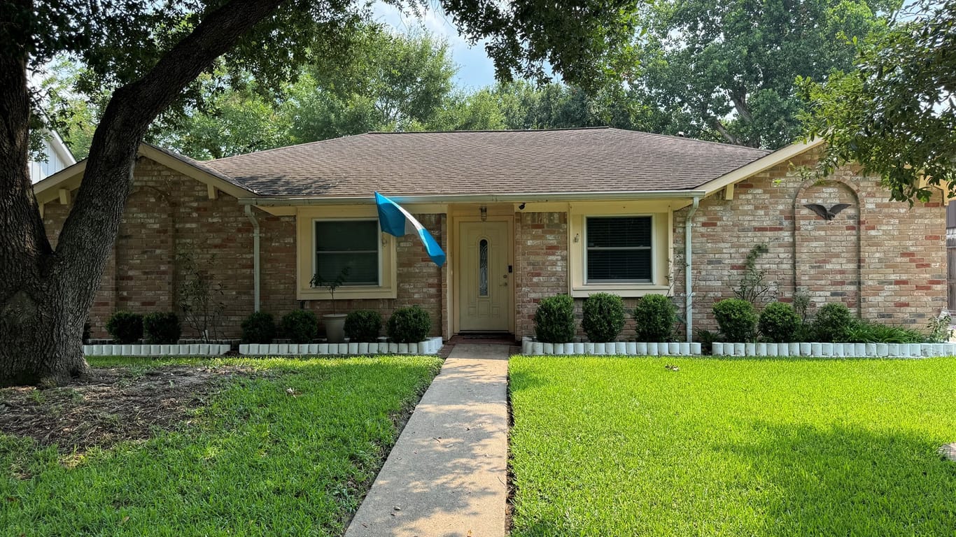 Houston 1-story, 3-bed 12403 Longbrook Drive-idx