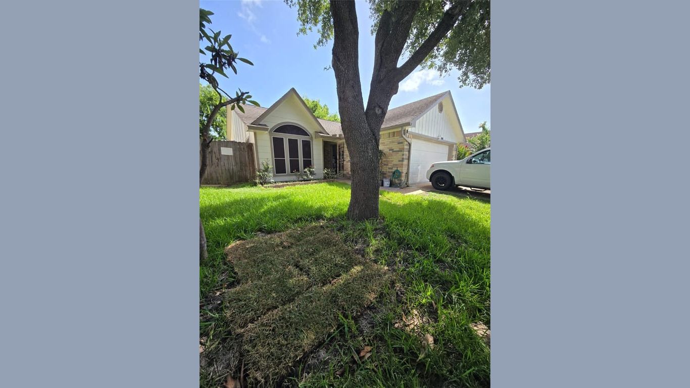 Houston 1-story, 3-bed 11710 Glenwolde Drive-idx