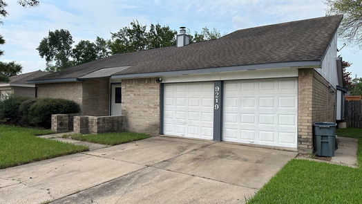 Houston 1-story, 4-bed 9219 Benchley Drive-idx