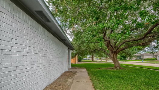 Houston 1-story, 3-bed 12202 Creekhurst Drive-idx