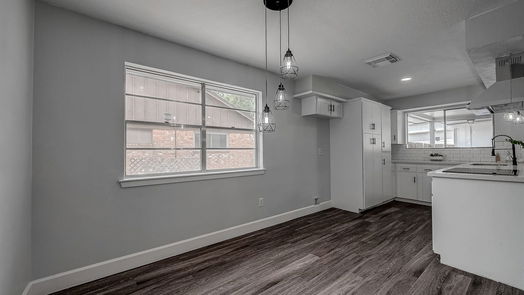 Houston null-story, 3-bed 12202 Creekhurst Drive-idx