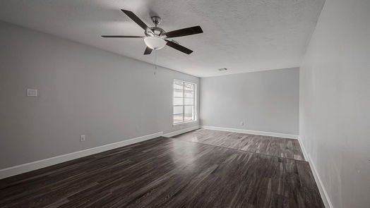 Houston null-story, 3-bed 12202 Creekhurst Drive-idx