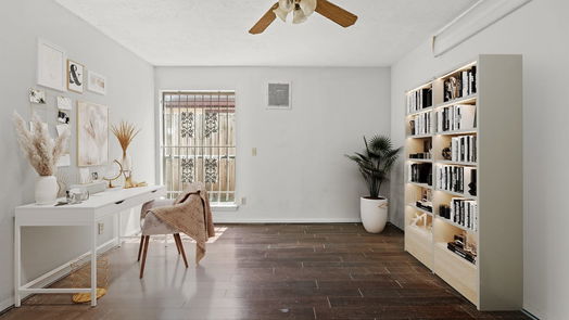 Houston 2-story, 5-bed 11750 Plumbrook Drive-idx