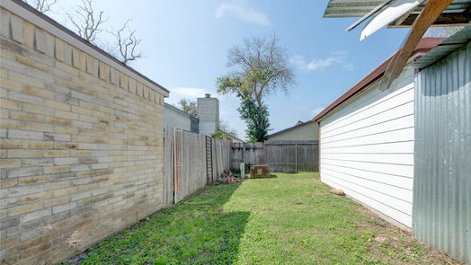 Houston 1-story, 3-bed 8906 Kindlewood Drive-idx