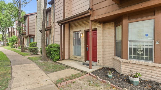 Houston 2-story, 3-bed 12500 Brookglade Circle 174-idx