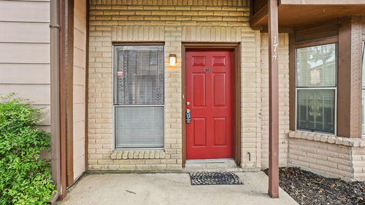 Houston 2-story, 3-bed 12500 Brookglade Circle 174-idx