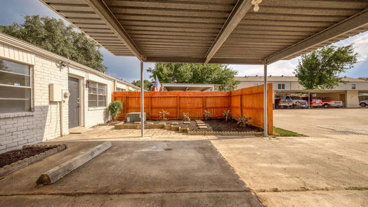 Houston 1-story, 3-bed 9006 Wilcrest Drive 9006-idx