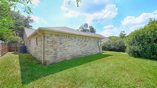 Houston 1-story, 4-bed 12814 Huntington Field Drive-idx