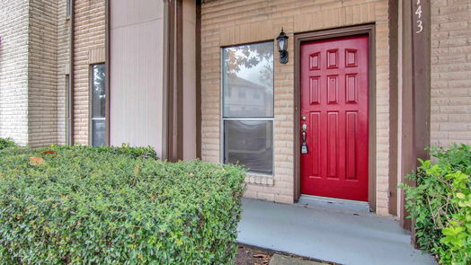 Houston 2-story, 3-bed 12500 Brookglade Circle 143-idx