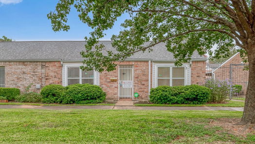 Houston 1-story, 2-bed 10913 Bexley Dr-idx