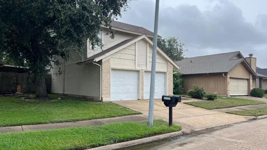 Houston 2-story, 3-bed 10710 Bayou Place Ct Court-idx