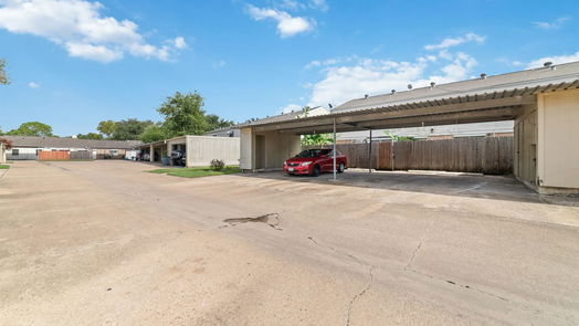 Houston 2-story, 3-bed 9032 Wilcrest Drive 9032-idx