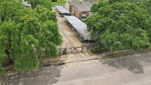 Houston 1-story, 2-bed 10603 S Wilcrest Drive 35-idx