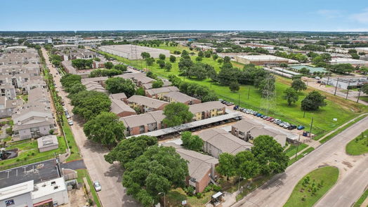 Houston 1-story, 2-bed 10603 S Wilcrest Drive 35-idx