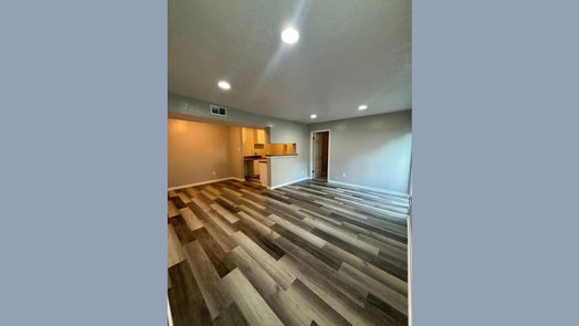 Houston 1-story, 2-bed 10603 S Wilcrest Drive 56-idx