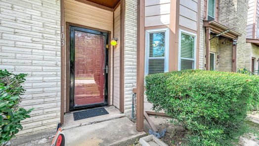 Houston 2-story, 2-bed 12300 Brookglade Circle 103-idx