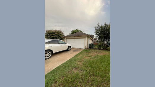 Houston 2-story, 3-bed 11827 Fairpoint Drive-idx