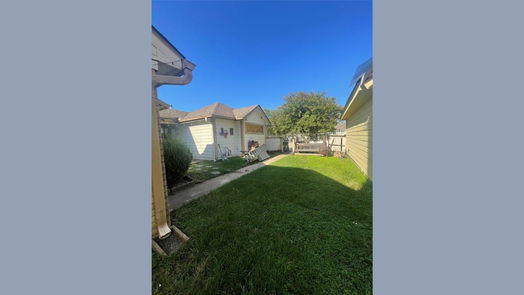 Houston 2-story, 3-bed 11827 Fairpoint Drive-idx