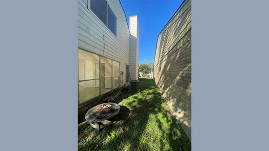 Houston 2-story, 3-bed 11827 Fairpoint Drive-idx