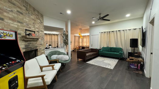 Houston null-story, 3-bed 10527 Lands End Drive-idx