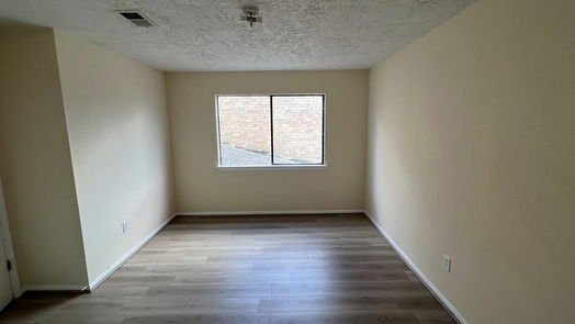 Houston 2-story, 3-bed 8533 Wilcrest Drive-idx