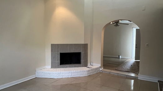 Houston 2-story, 3-bed 8533 Wilcrest Drive-idx