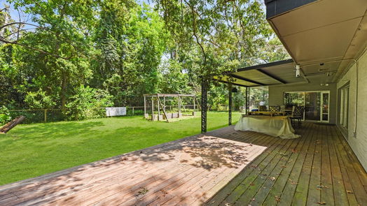 Conroe 1-story, 3-bed 1703 Shady Oaks Drive-idx