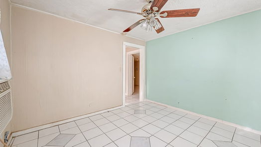 Conroe 1-story, 3-bed 516 Clinton Street-idx