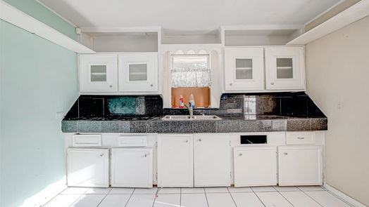 Conroe 1-story, 3-bed 516 Clinton Street-idx