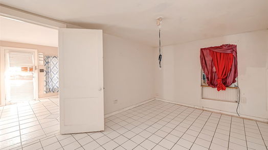 Conroe 1-story, 3-bed 516 Clinton Street-idx