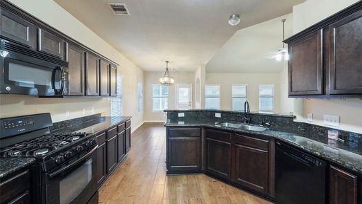 Conroe 2-story, 4-bed 1120 Shadow Glenn Drive-idx