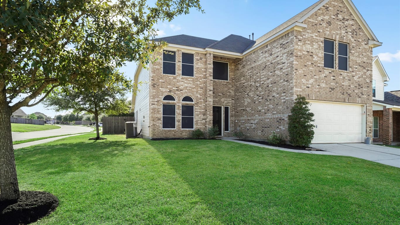 Conroe 2-story, 4-bed 1120 Shadow Glenn Drive-idx
