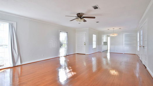 Conroe 1-story, 3-bed 200 Wilkins Drive-idx