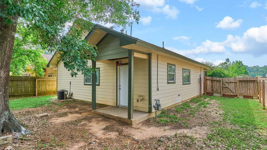 Conroe 1-story, 3-bed 1112 Cedar Creek Drive-idx