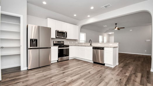 Conroe 1-story, 3-bed 2342 Raider Drive-idx