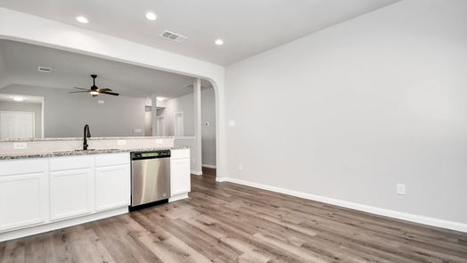 Conroe 1-story, 3-bed 2342 Raider Drive-idx