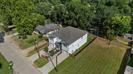 Conroe 2-story, 6-bed 315 Avenue I-idx